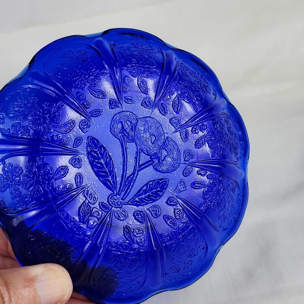 VTG Butter/Cheese Dish Cobalt Blue Glass Cherry Blossom Embossed Scalloped Edge